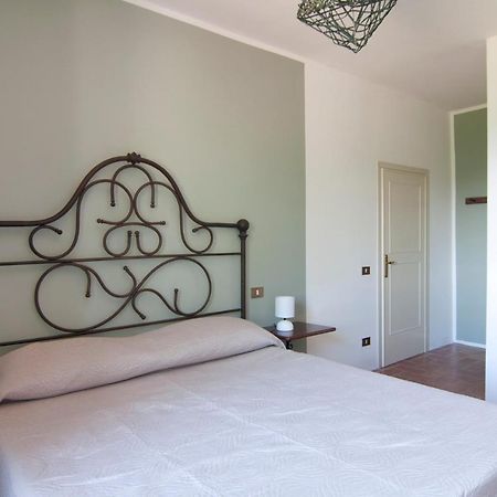 Апарт отель Agriturismo Terenzana Рипарбелла Экстерьер фото