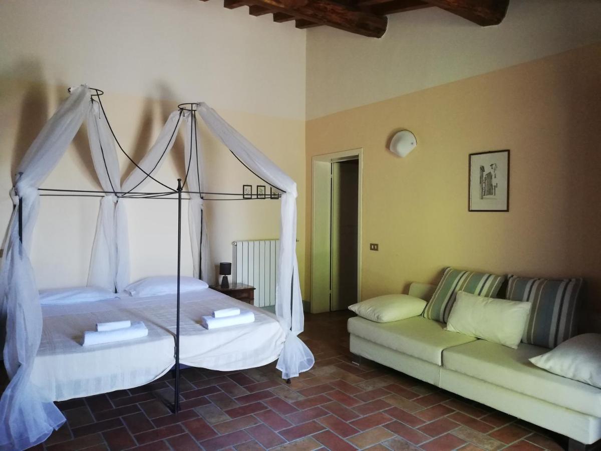 Апарт отель Agriturismo Terenzana Рипарбелла Экстерьер фото